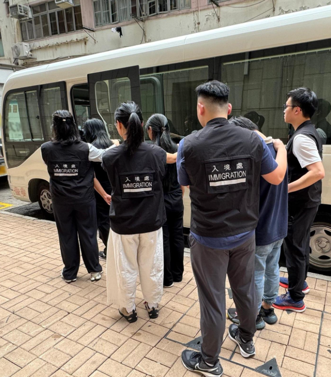 hk_c_image.png
